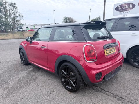 Mini Hatch COOPER 7