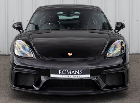 Porsche 718 Cayman GT4 4