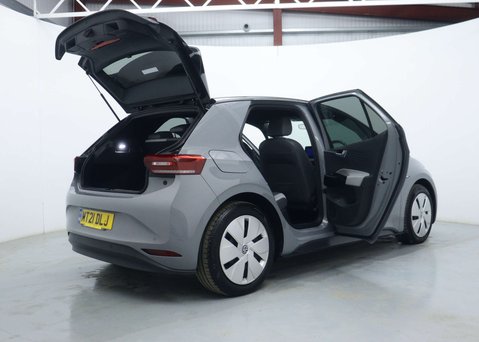 Volkswagen ID.3 Pro Performance 58kWh Business Hatchback 5dr Electric Auto (204 ps) 65