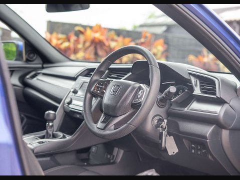 Honda Civic 1.0 Civic SE VTec 5dr 3
