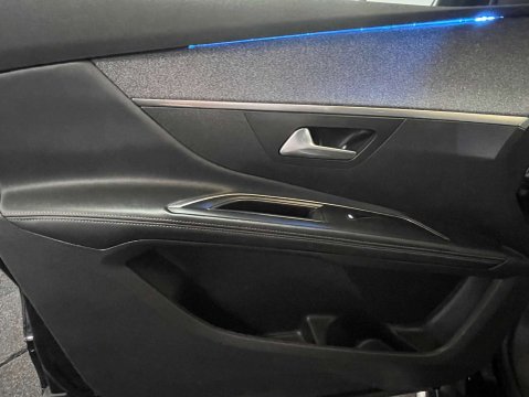 Peugeot 5008 1.2 5008 Allure PureTech S/S Auto 5dr 40