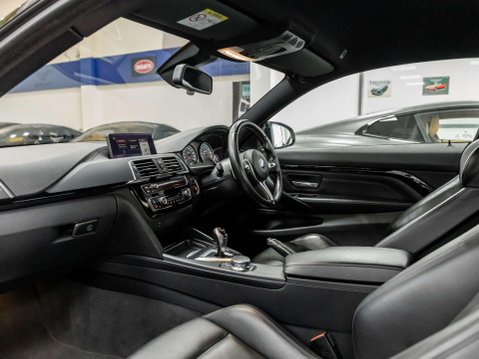 BMW M4 3.0 BiTurbo Competition Coupe 2dr Petrol DCT Euro 6 (s/s) (450 ps) 6
