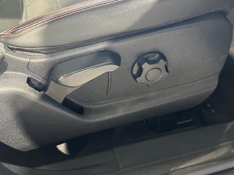 Ford Ecosport 1.0T EcoBoost ST-Line Euro 6 (s/s) 5dr 36