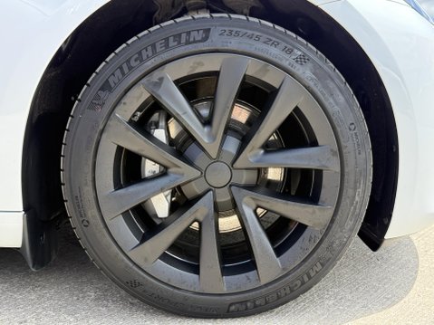 Tesla Model 3 (Dual Motor) Long Range Saloon 4dr Electric Auto 4WDE (346 ps) 14