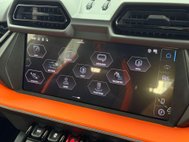 Lamborghini Urus 4.0 V8 BiTurbo 25.9kWh SE SUV 5dr Petrol Plug-in Hybrid Auto 4WD Euro 6 (80 73