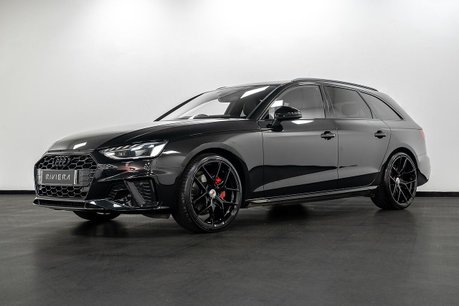 Audi A4 2.0 TFSI 40 Black Edition Estate 5dr Petrol S Tronic Euro 6 (s/s) (204 ps) 32
