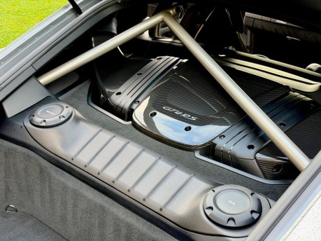 Porsche 718 Cayman CAYMAN GT4 RS PDK 32