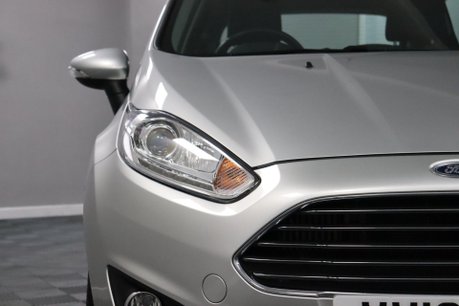 Ford Fiesta ZETEC 25