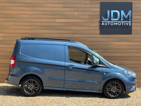 Ford Transit Courier 1.5 Transit Courier Sport TDCi 3
