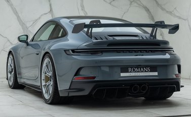 Porsche 911 GT3 (992) 10