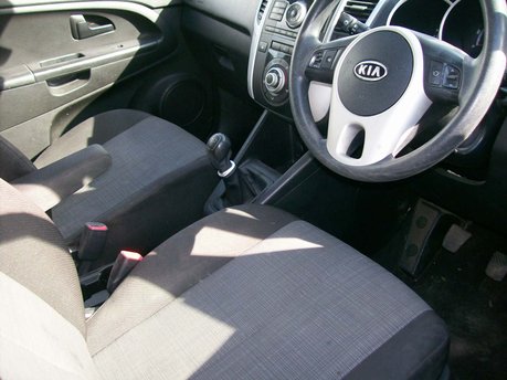 Kia Venga 1 ECODYNAMICS 5