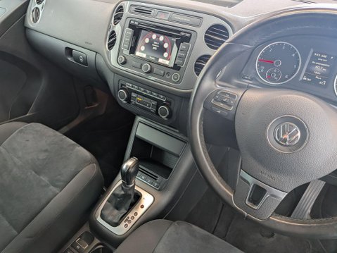 Volkswagen Tiguan 2.0 TDI BlueMotion Tech Match DSG 4WD Euro 5 (s/s) 5dr 10
