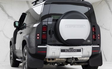 Land Rover Defender 90 Hard Top D200 3