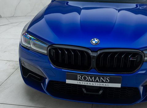 BMW M5 COMPETITION 32