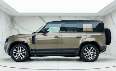 Land Rover Defender 110 X P400 2