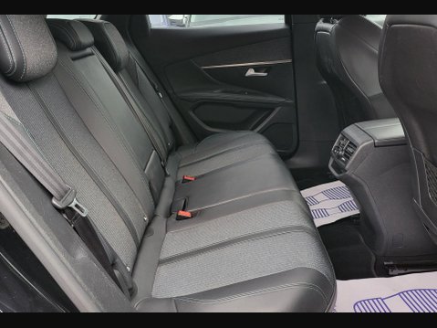 Peugeot 3008 PURETECH S/S ALLURE PREMIUM 23
