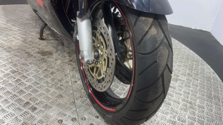 Honda CBR CBR600 F 2000 SPARES OR REPAIR ONLY 8K PROJECT SPORTS BIKE 600CC 19