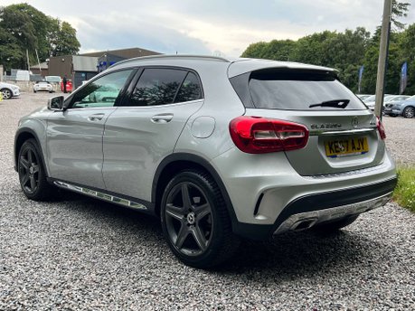 Mercedes-Benz GLA 2.1 GLA 220 AMG Line D 4Matic Auto 4WD 5dr 9