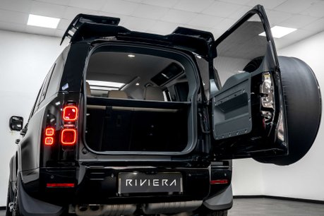 Land Rover Defender 3.0 Defender XS Edition D MHEV A 4WD 5dr 18