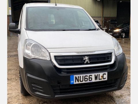 Peugeot Partner 1.6 BlueHDi 744 S Crew Van 6dr Diesel Manual L2 (113 g/km, 100 bhp) 5