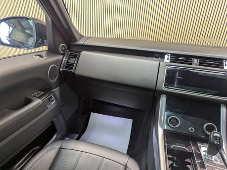 Land Rover Range Rover Sport 3.0 Range Rover Sport HSE Dynamic Black D MHEV Auto 4WD 5dr 52