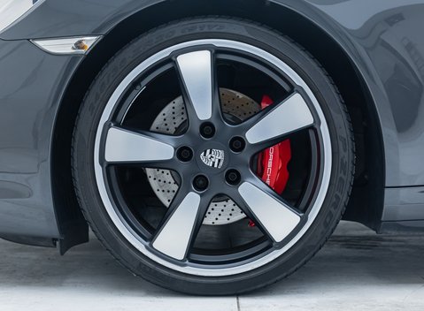 Porsche 911 50th Anniversary Edition 31