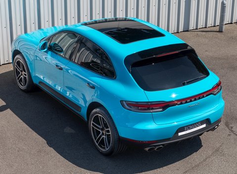 Porsche Macan S 9