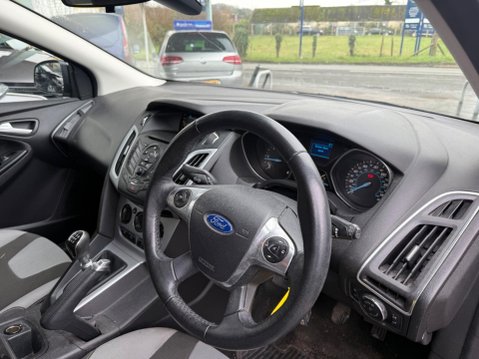Ford Focus 1.6 TDCi Zetec Euro 5 (s/s) 5dr 9
