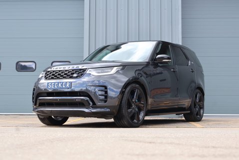Land Rover Discovery 2023 R-DYNAMIC HSE MHEV commercial with a rear seat conversion 1