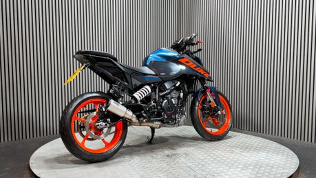 KTM Duke 2025 ONLY 7K 125CC LEARNER LEGAL 15BHP 1 OWNER 4
