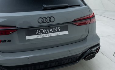 Audi RS6 AVANT VORSPRUNG 32