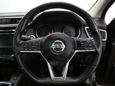 Nissan Qashqai 1.5 dCi N-Connecta DCT Auto Euro 6 (s/s) 5dr 10
