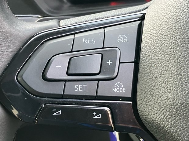 Ford Transit Connect CONNECT 240 L2 DIESEL 2.0 Eco Blue 122ps Trend Van Auto 12