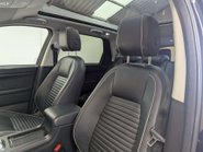 Land Rover Discovery Sport 2.0 Discovery Sport Dynamic Luxury HSE SD4 Auto 4WD 5dr 38