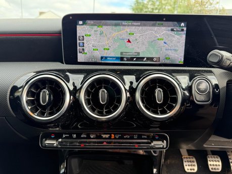 Mercedes-Benz A Class A 180 AMG LINE EXECUTIVE 15