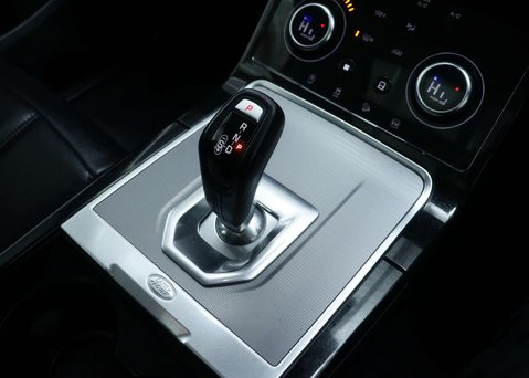 Land Rover Range Rover Evoque 1.5 Range Rover Evoque S P300e Auto 4WD 5dr 30