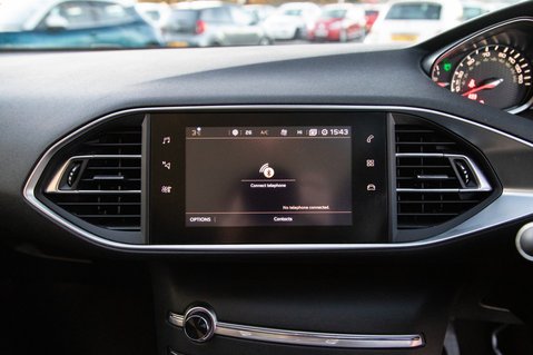 Peugeot 308 PURETECH S/S TECH EDITION 25