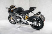 Norton V4 SV. CARBON FIBRE BODYWORK. ÖHLINS SUSPENSION. CARBON BST WHEELS. 4