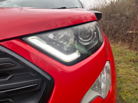 Ford Ecosport ST-LINE 13