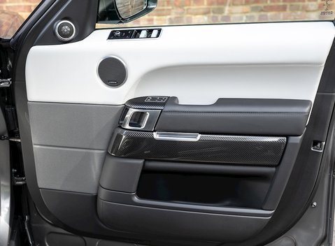 Land Rover Range Rover Sport SVR 21