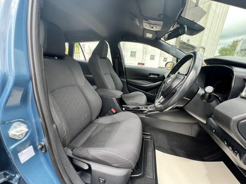 Toyota Corolla ICON TECH 30