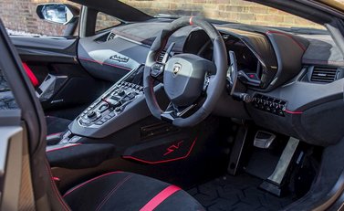 Lamborghini Aventador SV LP 750-4 Roadster 23