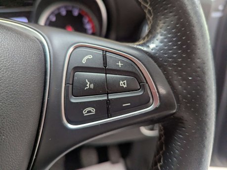 Mercedes-Benz GLA 1.6 GLA 200 Sport 5dr 74