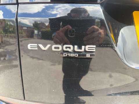 Land Rover Range Rover Evoque 2.0 Range Rover Evoque S D Auto 4WD 5dr 18