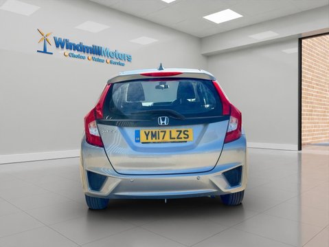 Honda Jazz 1.3 i-VTEC SE CVT Euro 6 (s/s) 5dr 6