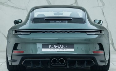 Porsche 911 GT3 Touring (992) 17