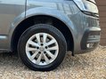 Volkswagen Transporter 2.0 Transporter T28 Highline TDI 13