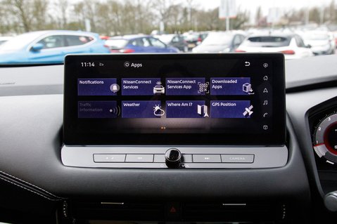 Nissan Qashqai DIG-T N-CONNECTA DCT MHEV 27