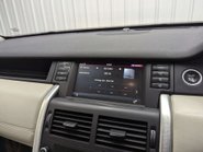 Land Rover Discovery Sport 2.0 Discovery Sport Luxury HSE TD4 Auto 4WD 5dr 89