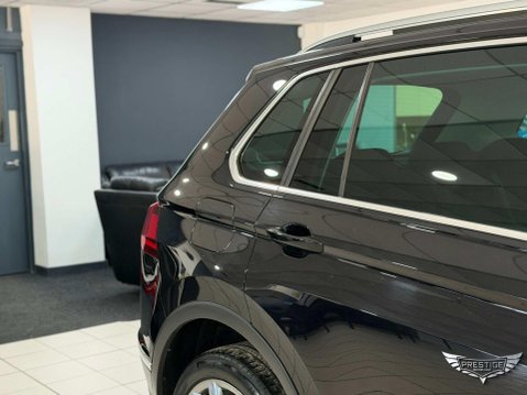 Volkswagen Tiguan 2.0 TSI SEL DSG 4Motion Euro 6 (s/s) 5dr 18